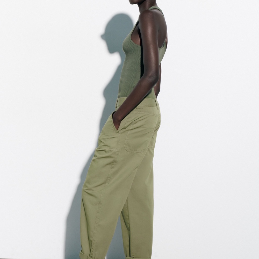 Zara Olive Green Cropped Pants - Picture 6 of 8